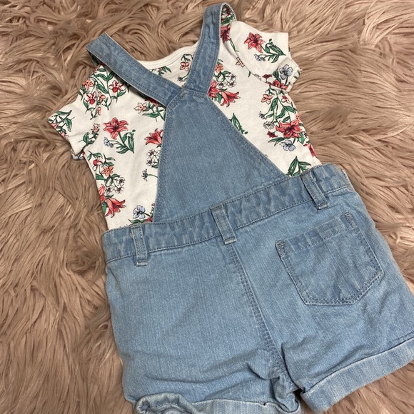 Cute Floral Overalls Set - Picture 4 of 7